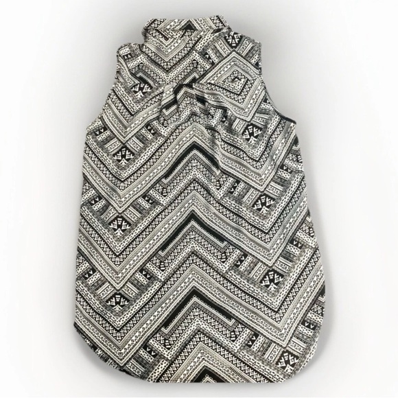 Streetwear Society Sleeveless Women Shirt Black &White Geometric Aztec Y2K Sz M - Picture 3 of 9